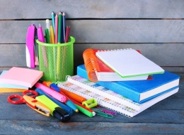 Gợi Ý Bạn Combo Văn Phòng Phẩm Từ Hoa Sen Paper